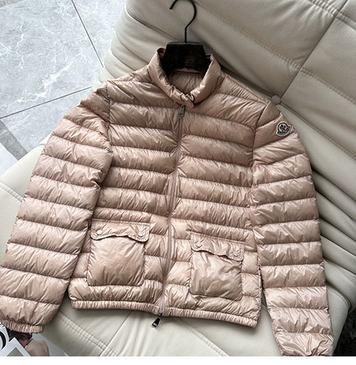 Moncler 몽클레어 란스 Lans 여성 숏 경량 패딩 3컬러 레플리카 31번 이미지 - 의류 | 세미샵 레플리카 사이트