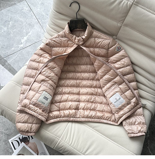Moncler 몽클레어 란스 Lans 여성 숏 경량 패딩 3컬러 레플리카 34번 이미지 - 의류 | 세미샵 레플리카 사이트