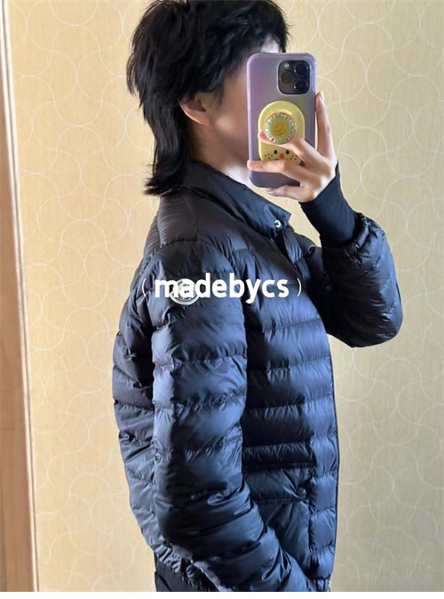 Moncler 몽클레어 란스 Lans 여성 숏 경량 패딩 3컬러 레플리카 38번 이미지 - 의류 | 세미샵 레플리카 사이트