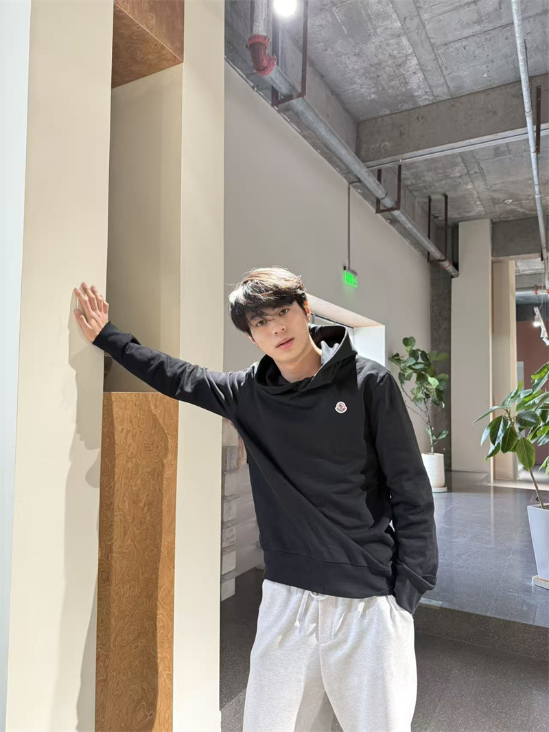 몽클레어 몽클레어 로고 패치 코튼 후디 레플리카 12번 이미지 - 의류 | 세미샵 레플리카 사이트