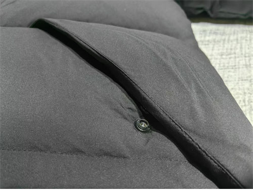 Moncler 몽클레어 마데이라 Madeira 숏 다운 패딩 자켓 레플리카 25번 이미지 - 의류 | 세미샵 레플리카 사이트