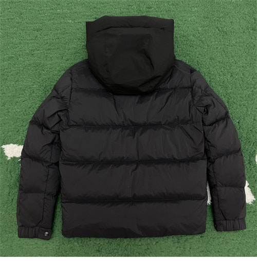 Moncler 몽클레어 마데이라 Madeira 숏 다운 패딩 자켓 레플리카 4번 이미지 - 의류 | 세미샵 레플리카 사이트