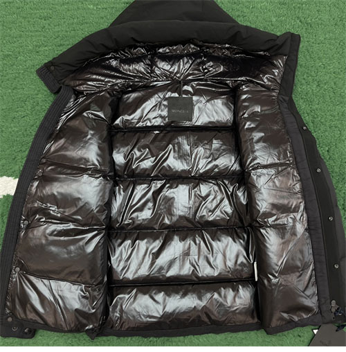 Moncler 몽클레어 마데이라 Madeira 숏 다운 패딩 자켓 레플리카 5번 이미지 - 의류 | 세미샵 레플리카 사이트