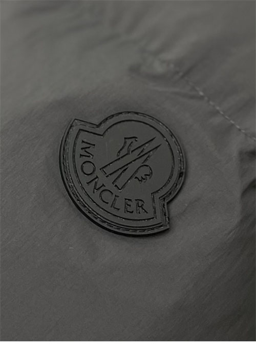 Moncler 몽클레어 마데이라 Madeira 숏 다운 패딩 자켓 레플리카 16번 이미지 - 의류 | 세미샵 레플리카 사이트