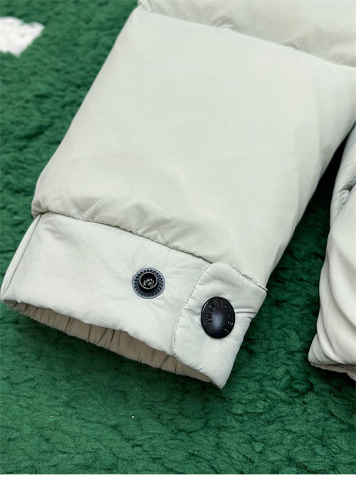 Moncler 몽클레어 마데이라 Madeira 숏 다운 패딩 자켓 레플리카 23번 이미지 - 의류 | 세미샵 레플리카 사이트