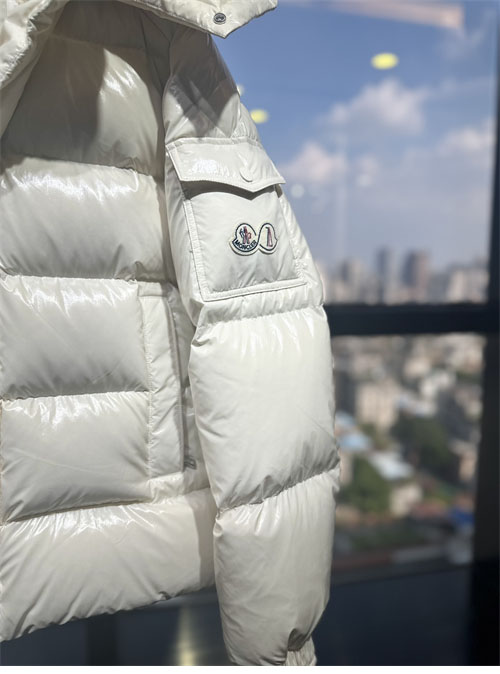 Moncler 몽클레어 마야 Maya 70 숏 다운 패딩 자켓 레플리카 4번 이미지 - 의류 | 세미샵 레플리카 사이트