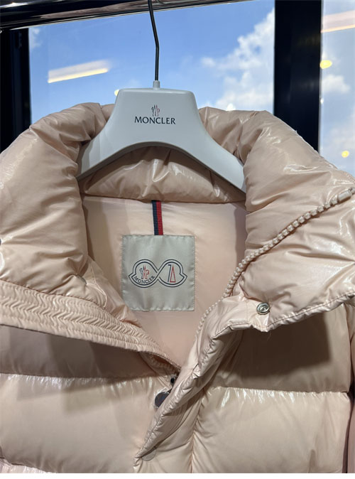 Moncler 몽클레어 마야 Maya 70 숏 다운 패딩 자켓 레플리카 3번 이미지 - 의류 | 세미샵 레플리카 사이트