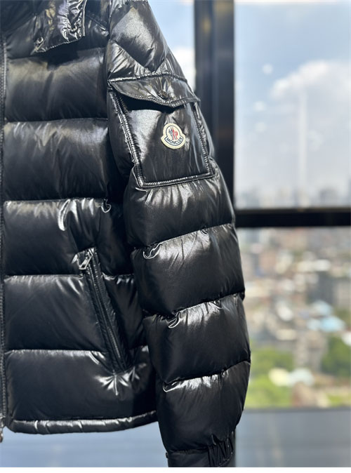 Moncler 몽클레어 마야 Maya 숏 다운 패딩 자켓 레플리카 6번 이미지 - 의류 | 세미샵 레플리카 사이트