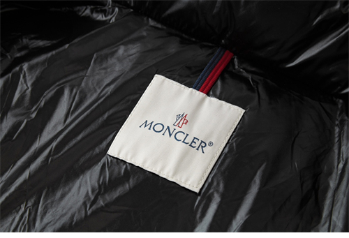 Moncler 몽클레어 몽벨리아르 Montbeliard 다운 패딩 자켓 레플리카 13번 이미지 - 의류 | 세미샵 레플리카 사이트