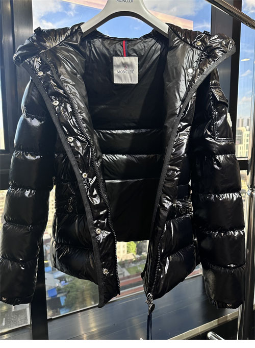 Moncler 몽클레어 바란테 Barante 여성 숏 다운 패딩 자켓 레플리카 10번 이미지 - 의류 | 세미샵 레플리카 사이트