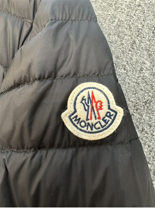 Moncler 몽클레어 바벨 Barbel 여성용 경량 롱패딩 레플리카 4번 이미지 - 의류 | 세미샵 레플리카 사이트