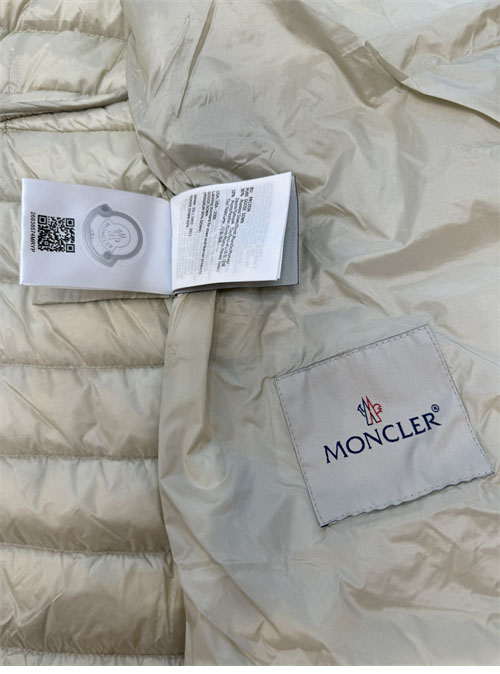 Moncler 몽클레어 바벨 Barbel 여성용 경량 롱패딩 레플리카 25번 이미지 - 의류 | 세미샵 레플리카 사이트