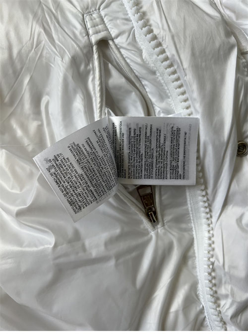 Moncler 몽클레어 베제르 Vezere 숏 패딩 다운 자켓 레플리카 11번 이미지 - 의류 | 세미샵 레플리카 사이트