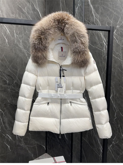Moncler 몽클레어 보에드 Boed 숏 다운 패딩 레플리카 24번 이미지 - 의류 | 세미샵 레플리카 사이트
