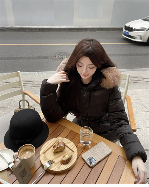 Moncler 몽클레어 보에드 Boed 숏 다운 패딩 레플리카 28번 이미지 - 의류 | 세미샵 레플리카 사이트