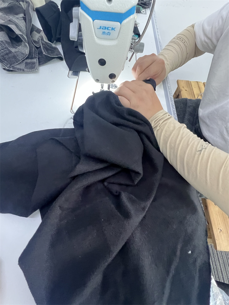 몽클레어 몽클레어 블랙 로고 패치 코튼 후디 （세븐） 레플리카 14번 이미지 - 의류 | 세미샵 레플리카 사이트