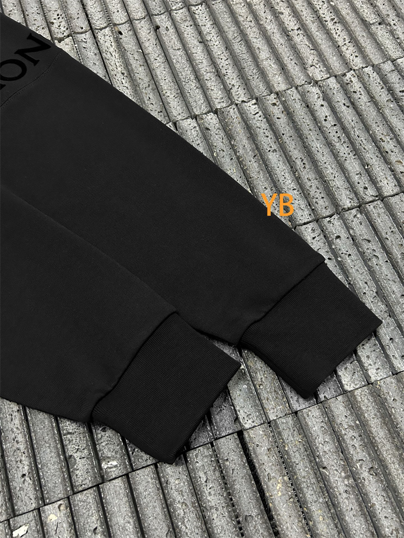 Moncler 몽클레어 블랙 와펜 아플리케 집업 자켓 레플리카 19번 이미지 - 의류 | 세미샵 레플리카 사이트