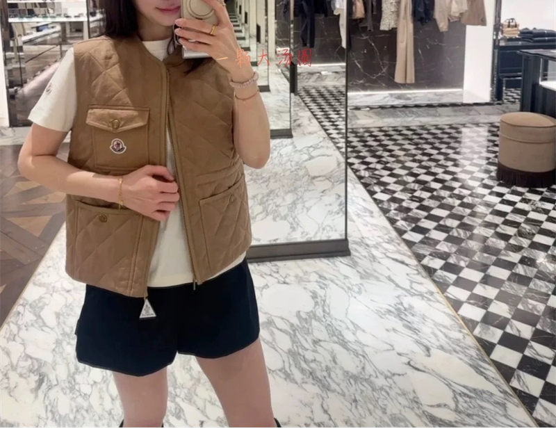 몽클레어 비니 Vigny 다이아몬드 퀼팅 패딩 베스트 - 상세 이미지