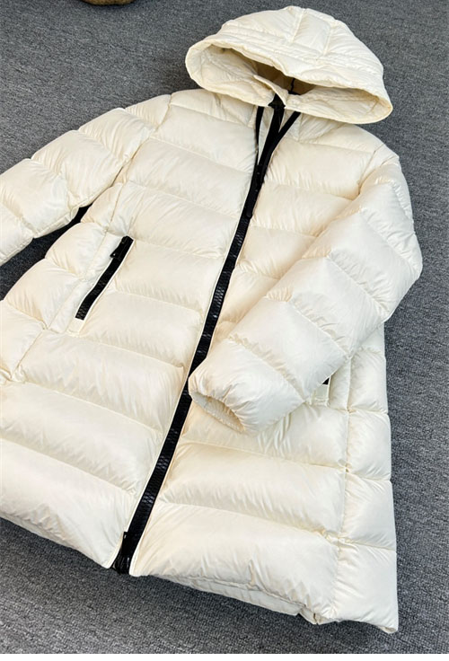 Moncler 몽클레어 수이엔 Suyen 다운 롱 패딩 자켓 4컬러 레플리카 33번 이미지 - 의류 | 세미샵 레플리카 사이트