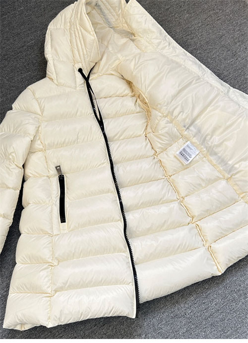 Moncler 몽클레어 수이엔 Suyen 다운 롱 패딩 자켓 4컬러 레플리카 38번 이미지 - 의류 | 세미샵 레플리카 사이트