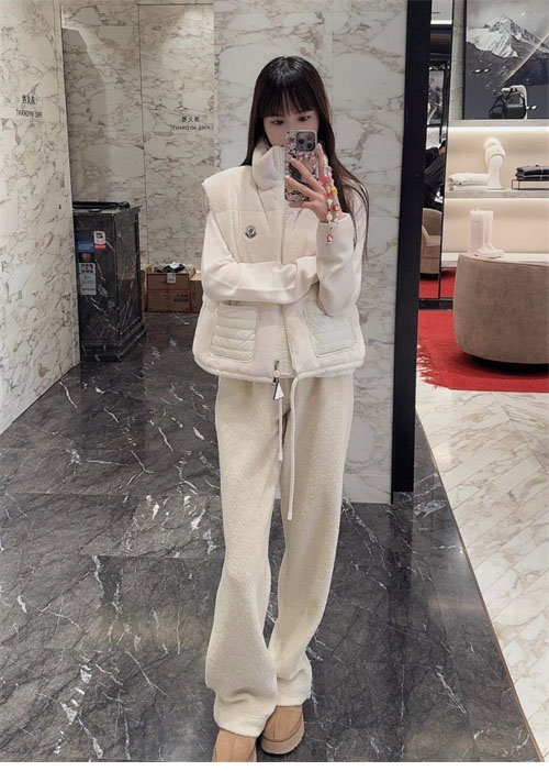 몽클레어 아르크 Arques 다운 패딩 베스트 - 상세 이미지