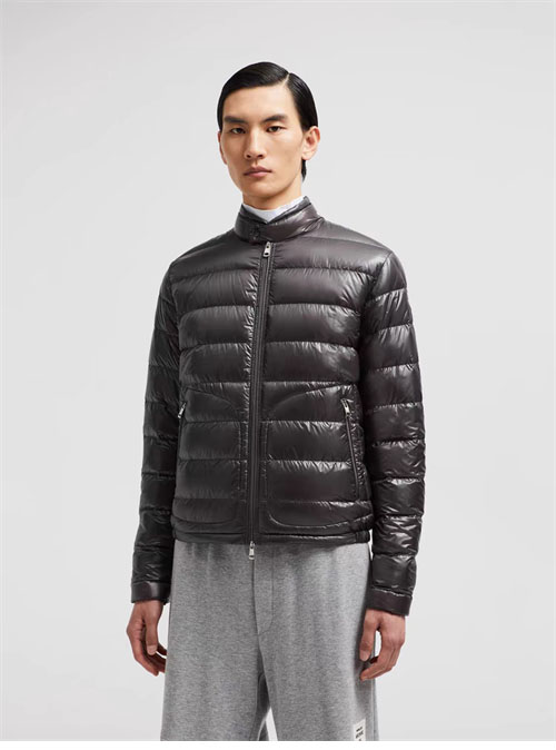 Moncler 몽클레어 아코러스 Acorus 숏 다운 경량 패딩 자켓 레플리카 3번 이미지 - 의류 | 세미샵 레플리카 사이트