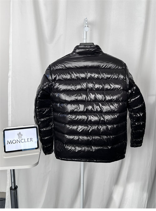 Moncler 몽클레어 아코러스 Acorus 숏 다운 경량 패딩 자켓 레플리카 10번 이미지 - 의류 | 세미샵 레플리카 사이트