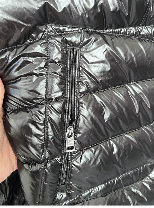 Moncler 몽클레어 아코러스 Acorus 숏 다운 경량 패딩 자켓 레플리카 13번 이미지 - 의류 | 세미샵 레플리카 사이트