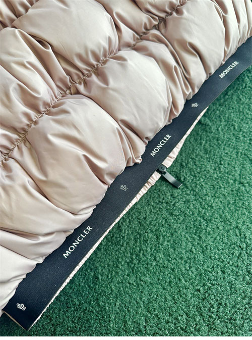 Moncler 몽클레어 아프리아테 Apriate 패딩 베스트 조끼 2컬러 레플리카 19번 이미지 - 의류 | 세미샵 레플리카 사이트