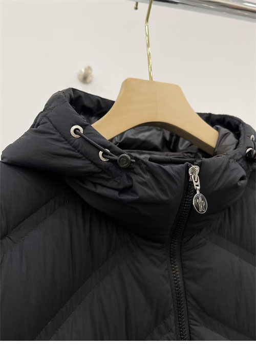 Moncler 몽클레어 알라스토레 Alastore 롱 다운 패딩 & 베스트 레플리카 6번 이미지 - 의류 | 세미샵 레플리카 사이트