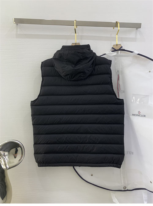 Moncler 몽클레어 알비트 Albyt 다운 패딩 베스트 레플리카 6번 이미지 - 의류 | 세미샵 레플리카 사이트