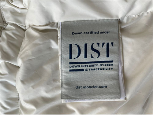 Moncler 몽클레어 에스코 Escaut 숏 다운 자켓 레플리카 18번 이미지 - 의류 | 세미샵 레플리카 사이트