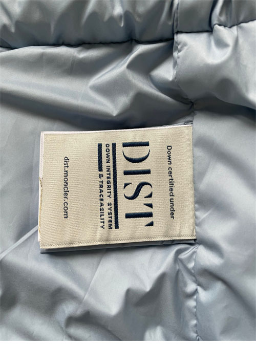 Moncler 몽클레어 에스코 Escaut 숏 다운 자켓 레플리카 32번 이미지 - 의류 | 세미샵 레플리카 사이트