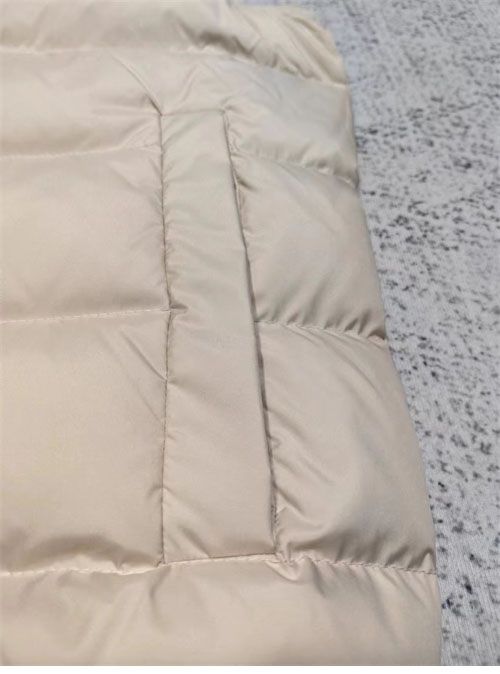 Moncler 몽클레어 콘트린 Contrin 다운 패딩 베스트 레플리카 28번 이미지 - 의류 | 세미샵 레플리카 사이트