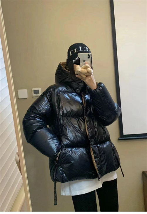 Moncler 몽클레어 파라나 숏 패딩 레플리카 15번 이미지 - 의류 | 세미샵 레플리카 사이트