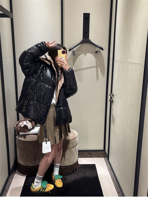 Moncler 몽클레어 파라나 숏 패딩 레플리카 18번 이미지 - 의류 | 세미샵 레플리카 사이트