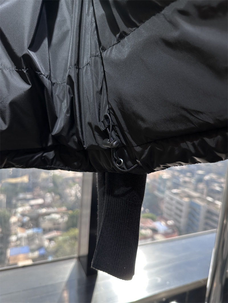 캐나다구스 캐나다구스 하이브리드 퀼티드 니트 후드 자켓 화이트 레플리카 12번 이미지 - 의류 | 세미샵 레플리카 사이트