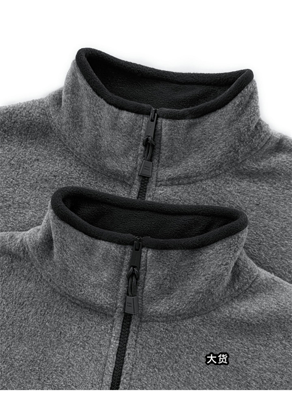 Miu Miu 미우미우 24FW 플리스 집업 자켓 그레이 레플리카 7번 이미지 - 의류 | 세미샵 레플리카 사이트