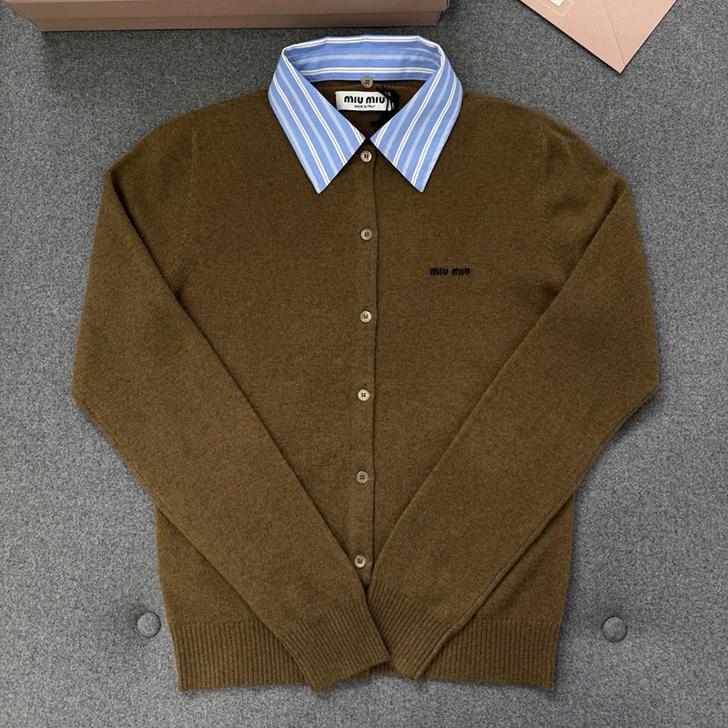미우미우 미우미우 카라 엠벨리시드 캐시미어 가디건 레플리카 5번 이미지 - 의류 | 세미샵 레플리카 사이트