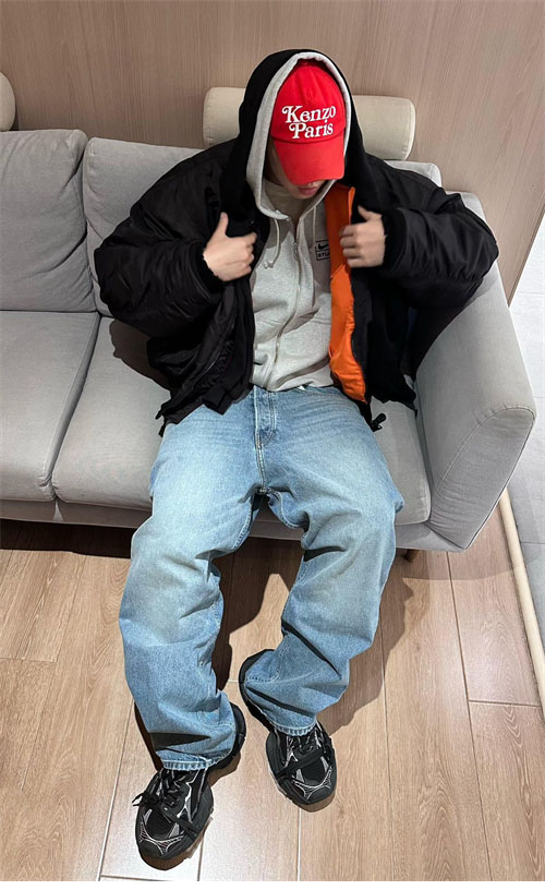 Balenciaga 발렌시아가 24FW 크롭 항공 점퍼 레플리카 5번 이미지 - 의류 | 세미샵 레플리카 사이트