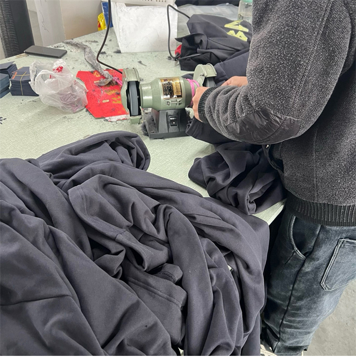 Balenciaga 발렌시아가 25SS 로고 자수 조거 팬츠 레플리카 12번 이미지 - 의류 | 세미샵 레플리카 사이트