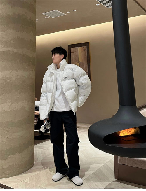 발렌시아가 3B 스포츠 아이콘 스키 푸퍼 패딩 자켓 2컬러（레어） - 상세 이미지
