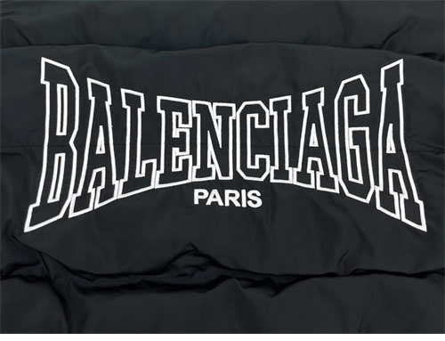 Balenciaga 발렌시아가 리버시블 Cocoon 패딩 2컬러 레플리카 4번 이미지 - 의류 | 세미샵 레플리카 사이트