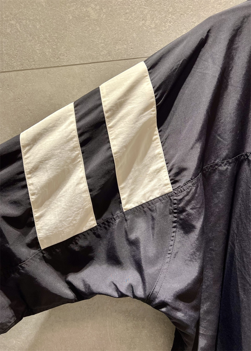 발렌시아가 발렌시아가 스포티 B 트랙 자켓 레플리카 3번 이미지 - 의류 | 세미샵 레플리카 사이트