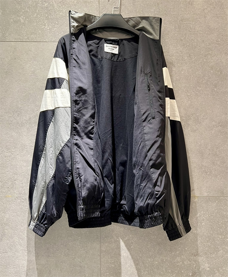 발렌시아가 발렌시아가 스포티 B 트랙 자켓 레플리카 8번 이미지 - 의류 | 세미샵 레플리카 사이트