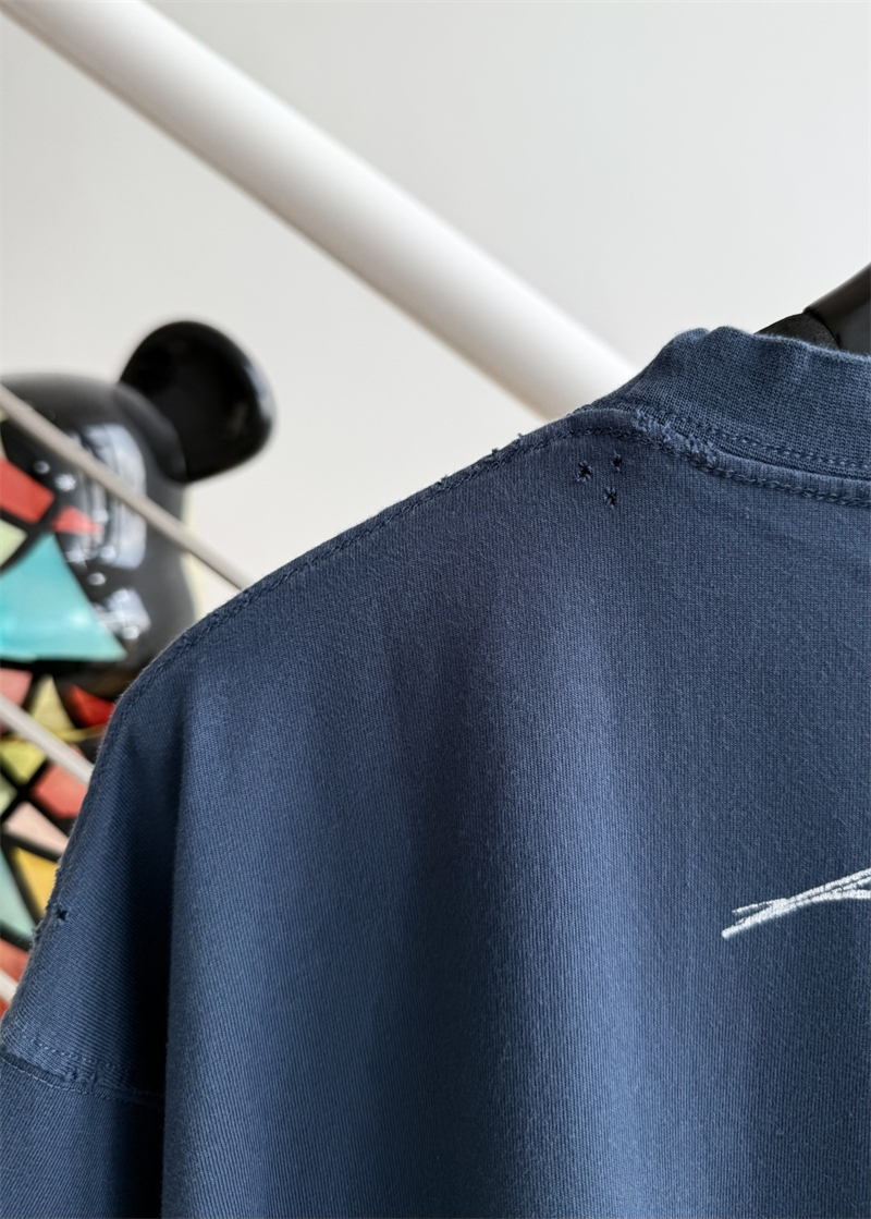 발렌시아가 발렌시아가 피피 끄릿 오버사이즈 반팔 티셔츠 레플리카 15번 이미지 - 의류 | 세미샵 레플리카 사이트