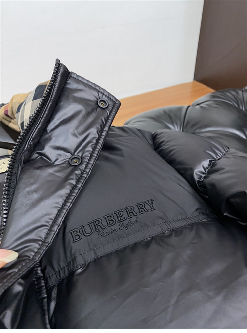 Burberry 버버리 24FW 로고 숏 패딩 레플리카 17번 이미지 - 의류 | 세미샵 레플리카 사이트