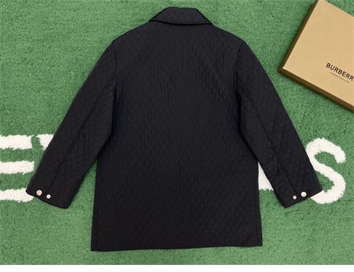 Burberry 버버리 24FW 체크 후드 퀼티드 나일론 자켓 레플리카 4번 이미지 - 의류 | 세미샵 레플리카 사이트