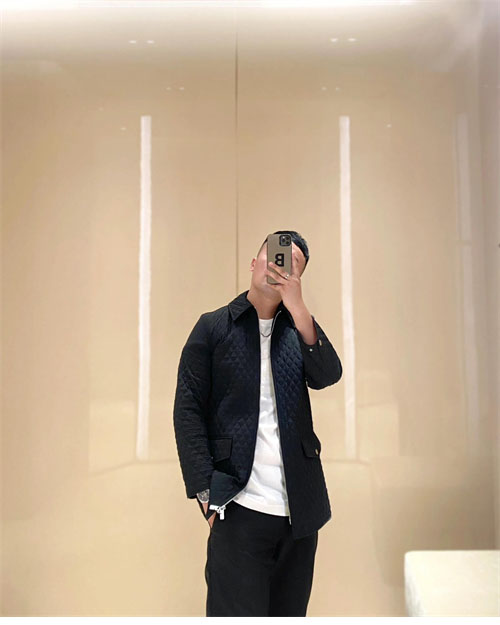 Burberry 버버리 24FW 체크 후드 퀼티드 나일론 자켓 레플리카 12번 이미지 - 의류 | 세미샵 레플리카 사이트