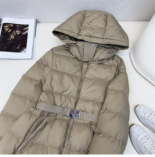 Burberry 버버리 24SS 벨티드 롱 다운 패딩 레플리카 2번 이미지 - 의류 | 세미샵 레플리카 사이트